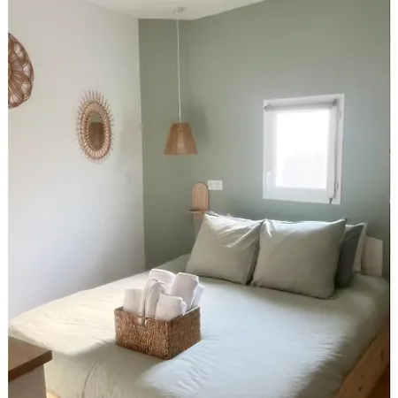 Homestay Sud Dore Avec Piscine En Saison Et En Supplement *